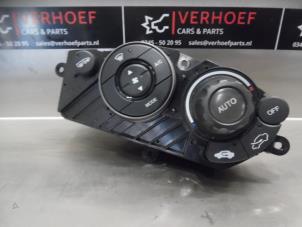 Used Heater control panel Honda Civic (FK/FN) 1.4i Type S 16V Price on request offered by Verhoef Cars & Parts