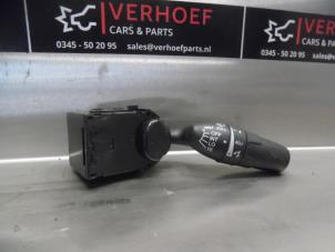 Usados Interruptor de limpiaparabrisas Honda Civic (FK/FN) 1.4i Type S 16V Precio de solicitud ofrecido por Verhoef Cars & Parts