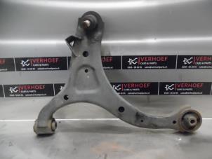 Used Front wishbone, left Hyundai Santa Fe II (CM) 2.2 CRDi 16V 4x2 Price on request offered by Verhoef Cars & Parts