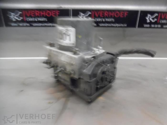 ABS pump Hyundai Santa Fe II (CM), 2006 / 2012 2.2 CRDi 16V 4x2, SUV, Diesel, 2.188cc, 114kW (155pk), FWD, D4EB, 2006-03 / 2009-12 (Used)