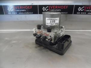 Usados Bomba ABS Hyundai Tucson (TL) 1.7 CRDi 16V 2WD Precio € 150,00 Norma de margen ofrecido por Verhoef Cars & Parts