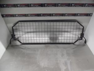 Used Dog rack Peugeot 5008 Price € 50,00 Margin scheme offered by Verhoef Cars & Parts