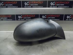 Used Wing mirror, right Mercedes A (W168) 1.4 A-140 Price € 30,00 Margin scheme offered by Verhoef Cars & Parts