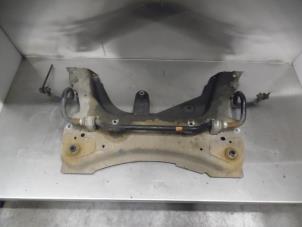 Used Subframe Renault Clio III (BR/CR) 1.4 16V Price € 90,00 Margin scheme offered by Verhoef Cars & Parts