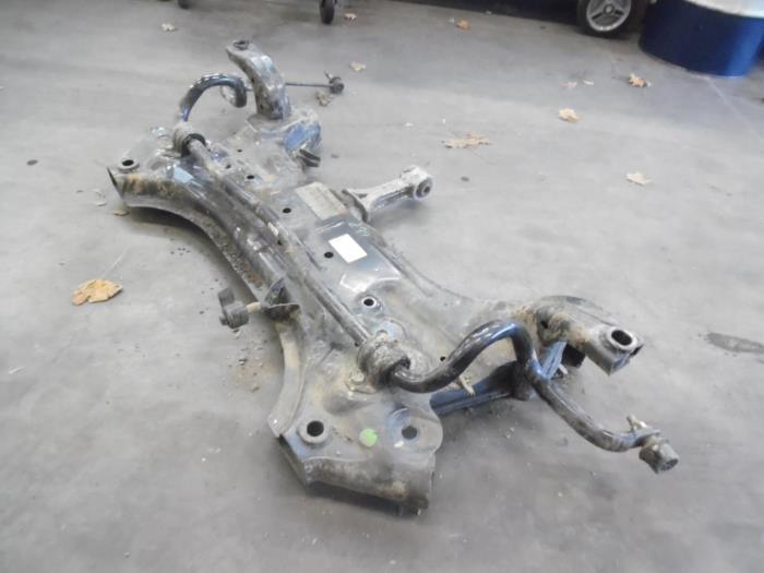 Subframe Hyundai i20 1.2i 16V - 62401C8000 G4LA