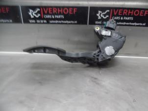 Używane Czujnik polozenia pedalu gazu Nissan Micra (K13) 1.2 12V DIG-S Cena na żądanie oferowane przez Verhoef Cars & Parts