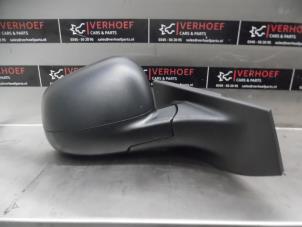 Used Wing mirror, right Chevrolet Spark 1.0 16V Price € 35,00 Margin scheme offered by Verhoef Cars & Parts