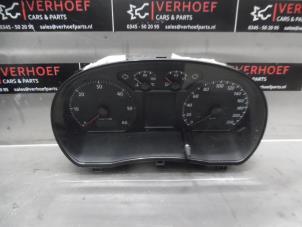 Usagé Instrument de bord Volkswagen Polo IV (9N1/2/3) 1.4 TDI 80 Prix sur demande proposé par Verhoef Cars & Parts