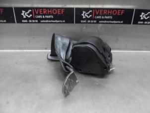 Usagé Ceinture de sécurité arrière gauche Volkswagen Polo IV (9N1/2/3) 1.4 TDI 80 Prix sur demande proposé par Verhoef Cars & Parts