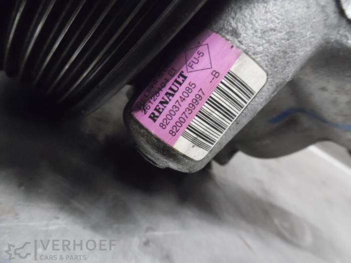 Usagé Pompe de direction Renault Laguna III (BT) 2.0 dCiF 16V 150 Prix sur demande proposé par Verhoef Cars & Parts