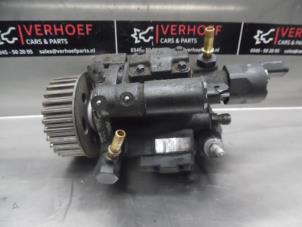 Used Diesel pump Nissan Qashqai (J10) Price on request offered by Verhoef Cars & Parts
