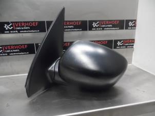 Used Wing mirror, left Hyundai i10 (F5) 1.1i 12V Price € 30,00 Margin scheme offered by Verhoef Cars & Parts