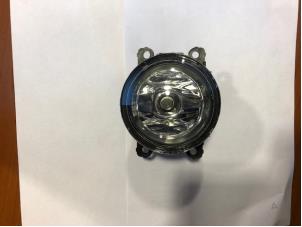 Neuf Feu antibrouillard avant droit Suzuki Swift Prix € 25,00 Prix TTC proposé par Verhoef Cars & Parts