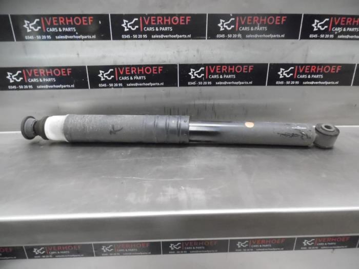 Rear shock absorber, left from a Renault Clio IV Estate/Grandtour (7R) 0.9 Energy TCE 90 12V 2017