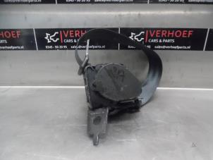 Used Rear seatbelt, right Renault Clio IV Estate/Grandtour (7R) 0.9 Energy TCE 90 12V Price € 50,00 Margin scheme offered by Verhoef Cars & Parts