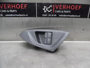 Used Multi-functional window switch Toyota Aygo (B40) 1.0 12V VVT-i Price € 25,00 Margin scheme offered by Verhoef Cars & Parts