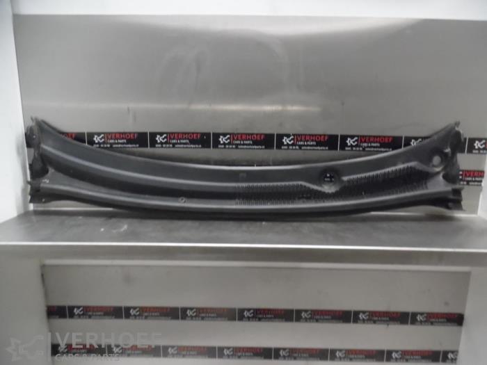 Używane Parawan Chevrolet Aveo 1.6 16V VVT Cena na żądanie oferowane przez Verhoef Cars & Parts