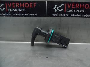 Used Airflow meter Chevrolet Aveo 1.6 16V VVT Price € 55,00 Margin scheme offered by Verhoef Cars & Parts