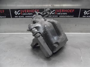 Usagé Etrier de frein arrière gauche Citroen C5 III Tourer (RW) 1.8 16V Prix € 40,00 Règlement à la marge proposé par Verhoef Cars & Parts