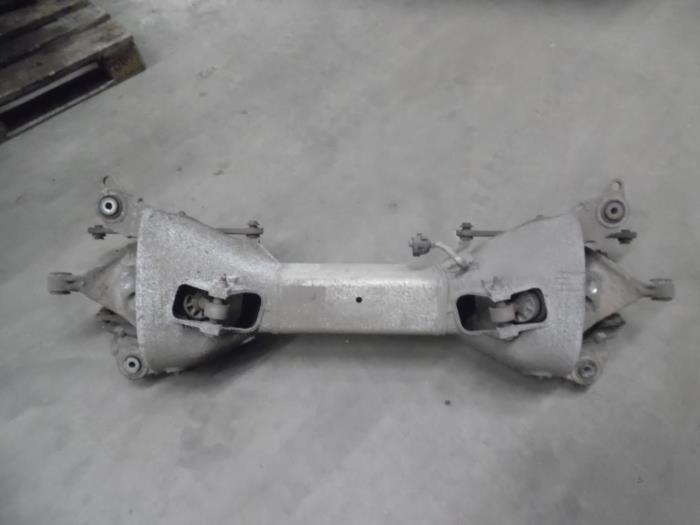 Swing arm from a Citroën C5 III Tourer (RW) 1.8 16V 2008