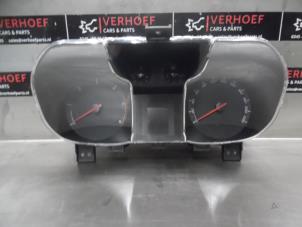 Used Instrument panel Chevrolet Orlando (YYM/YYW) 2.0 D 16V Price on request offered by Verhoef Cars & Parts