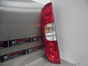 Used Taillight, left Fiat Doblo Cargo (223) 1.3 D 16V Multijet Price € 30,00 Margin scheme offered by Verhoef Cars & Parts