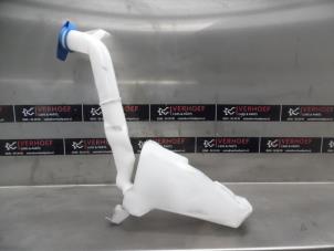 Used Front windscreen washer reservoir Seat Ibiza IV (6J5) 1.4 16V Price € 20,00 Margin scheme offered by Verhoef Cars & Parts
