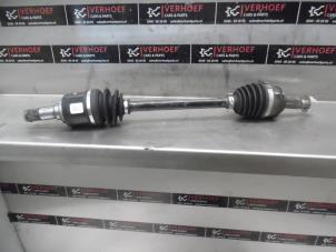 Used Front drive shaft, left Mazda 2 (DJ/DL) 1.5 SkyActiv-G 90 Price on request offered by Verhoef Cars & Parts