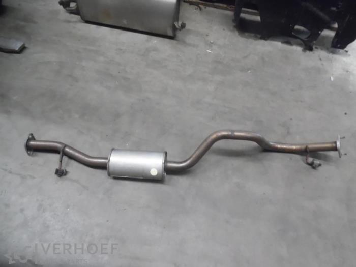 Gebrauchte Auspuff Mitteldämpfer Nissan Qashqai (J11) 1.2 DIG-T 16V Preis auf Anfrage angeboten von Verhoef Cars & Parts