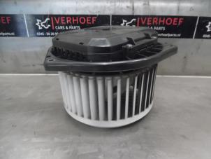 Usados Motor de ventilador de calefactor Nissan Murano (Z51) 3.5 V6 24V 4x4 Precio € 70,00 Norma de margen ofrecido por Verhoef Cars & Parts
