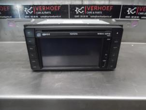 Used Display Multi Media control unit Toyota Prius (ZVW3) 1.8 16V Price € 200,00 Margin scheme offered by Verhoef Cars & Parts