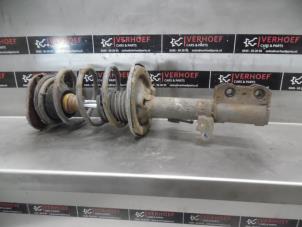 Used Front shock absorber rod, left Toyota Corolla (E12) 1.6 16V VVT-i Price on request offered by Verhoef Cars & Parts