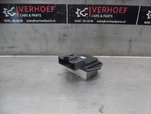 Usagé Résistance chauffage Toyota Corolla (E12) 1.6 16V VVT-i Prix sur demande proposé par Verhoef Cars & Parts