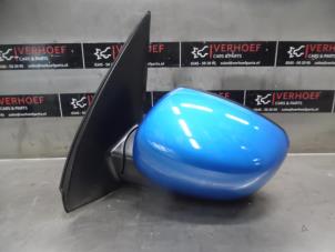 Used Wing mirror, left Hyundai i10 (F5) 1.2i 16V Price € 40,00 Margin scheme offered by Verhoef Cars & Parts