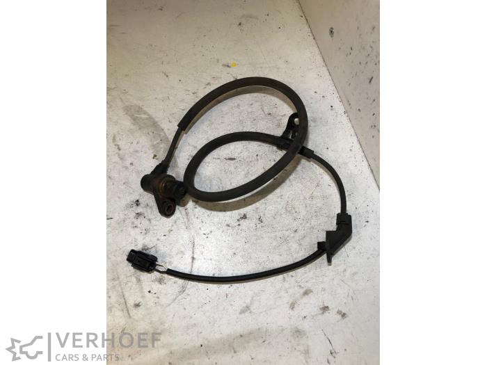 Używane Czujnik ABS Toyota Yaris Verso (P2) 1.3 16V Cena € 30,00 Procedura marży oferowane przez Verhoef Cars & Parts