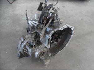 Usados Caja de cambios Kia Picanto (BA) 1.1 12V Precio de solicitud ofrecido por Verhoef Cars & Parts