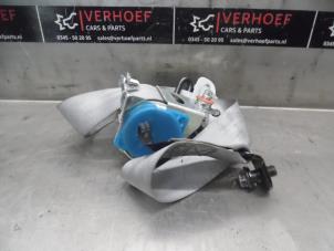 Used Rear seatbelt, left Kia Picanto (BA) 1.0 12V Price € 30,00 Margin scheme offered by Verhoef Cars & Parts