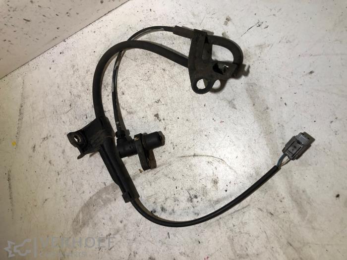 ABS-sensor Toyota Avensis Verso (M20), 2001 / 2005 2.0 16V VVT-i D-4, MPV, Bensin, 1.998cc, 110kW (150pk), FWD, 1AZFE, 2001-08 / 2005-12, ACM20L (Begagnad)