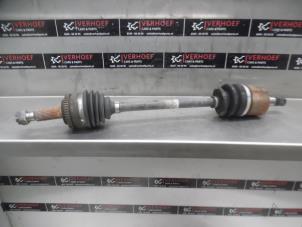 Used Front drive shaft, left Hyundai i30 (FD) 1.6 CVVT 16V Price on request offered by Verhoef Cars & Parts