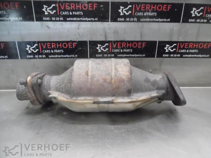 Gebrauchte Katalysator Hyundai Santa Fe II (CM) 2.7 V6 24V 4x4 Preis auf Anfrage angeboten von Verhoef Cars & Parts
