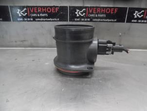 Used Airflow meter Hyundai Santa Fe II (CM) 2.7 V6 24V 4x4 Price € 50,00 Margin scheme offered by Verhoef Cars & Parts