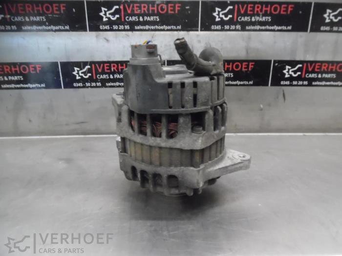 Usagé Dynamo Hyundai Atos 1.1 12V Prix € 30,00 Règlement à la marge proposé par Verhoef Cars & Parts