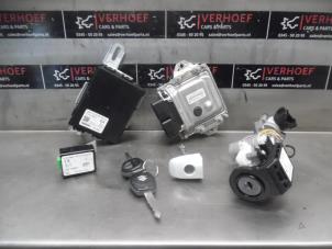 Usagé Kit serrure cylindre (complet) Suzuki Swift (ZA/ZC/ZD) 1.2 16V Prix € 150,00 Règlement à la marge proposé par Verhoef Cars & Parts