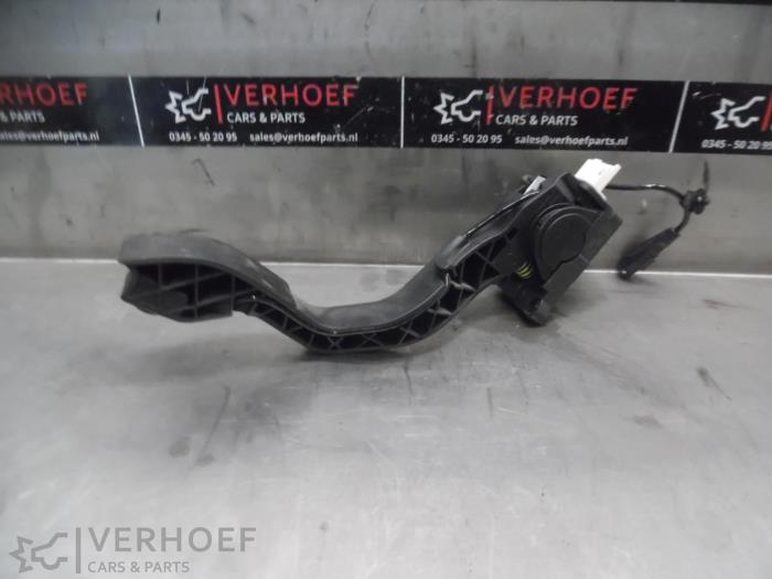 Accelerator pedal position sensor