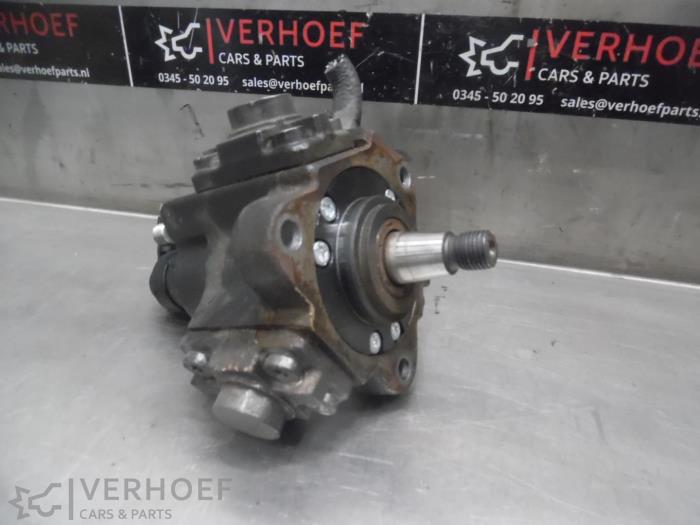 Used Diesel pump Chevrolet Captiva (C100) 2.0 CDTI 16V 150 4x4 Price € 150,00 Margin scheme offered by Verhoef Cars & Parts