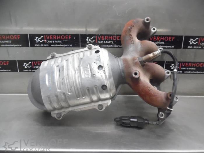 Usagé Catalyseur Kia Rio II (DE) 1.4 16V Prix € 350,00 Règlement à la marge proposé par Verhoef Cars & Parts