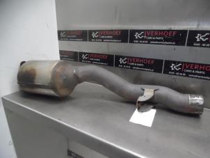 Used Exhaust front silencer Porsche Cayenne II (92A) 3.0 S E-Hybrid 24V Price on request offered by Verhoef Cars & Parts