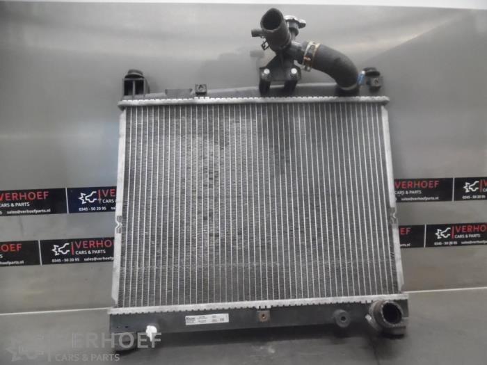 Usagé Radiateur Toyota Yaris Verso (P2) 1.3 16V Prix sur demande proposé par Verhoef Cars & Parts