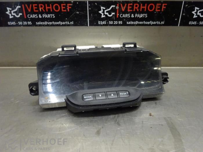 Begagnade Innerdisplay Toyota Land Cruiser (J12) 3.0 D-4D 16V Pris € 150,00 Marginaltabell erbjuds av Verhoef Cars & Parts