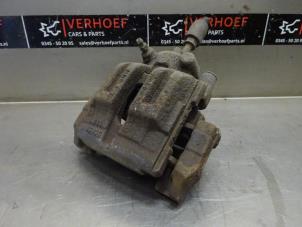 Used Rear brake calliper, right BMW 3 serie (E90) 320d 16V Price on request offered by Verhoef Cars & Parts